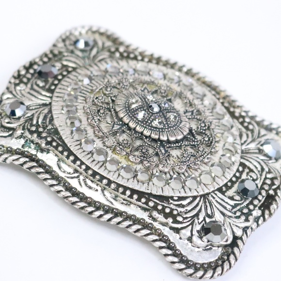 Embellished Silver Belt Buckle - OS - Picture 2 of 4